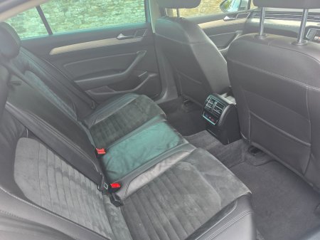 2016 Volkswagen Passat - photo 10