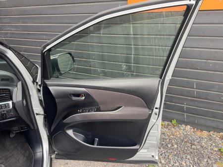 2018 Toyota Estima - photo 20