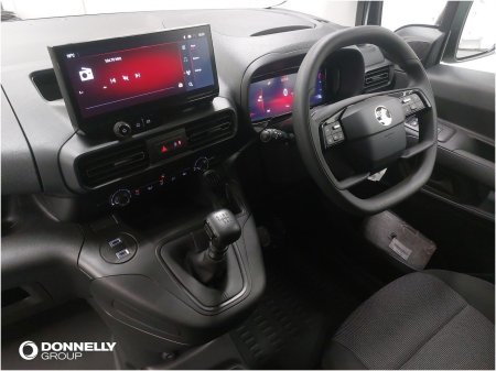 2025 Vauxhall Other - photo 6