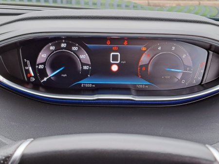 2023 Peugeot 5008 - photo 23