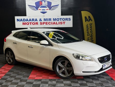 2015 Volvo V40