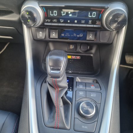 2024 Toyota RAV4 - photo 9