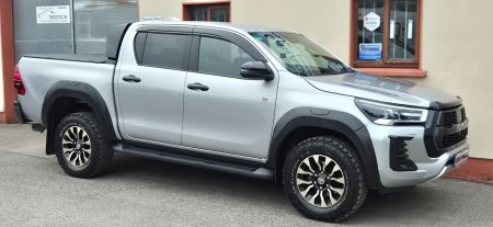 2023 Toyota Hilux - photo 2