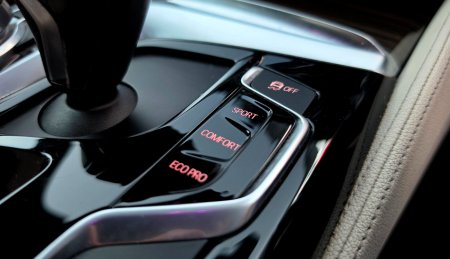 2017 BMW 5-Series - photo 41