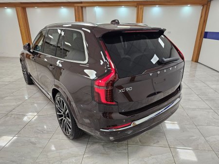 2025 Volvo XC90 - photo 5