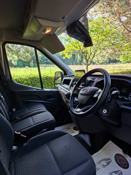 2021 Ford Transit - photo 8
