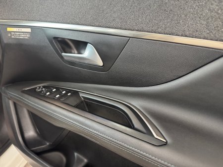 2020 Peugeot 3008 - photo 12