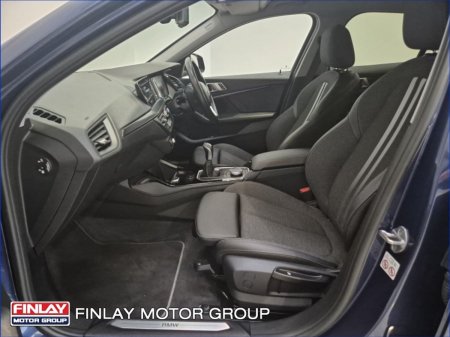 2023 BMW 1-Series - photo 4