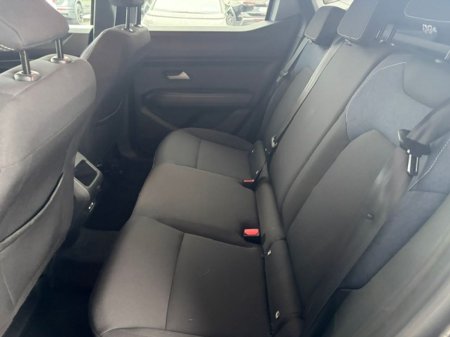 2025 Dacia Duster - photo 11