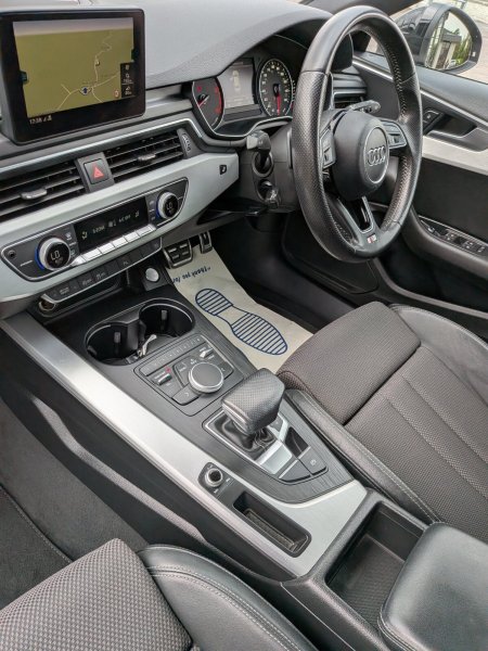 2016 Audi A4 - photo 16
