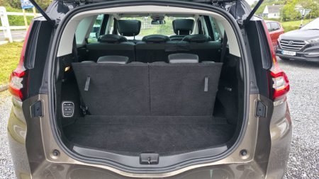 2017 Renault Grand Scenic - photo 6