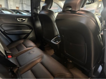 2020 Volvo XC60 - photo 10