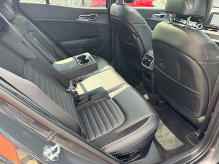 2025 Kia Sportage - photo 14