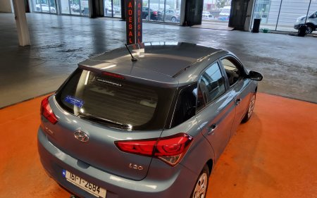 2016 Hyundai i20 - photo 2