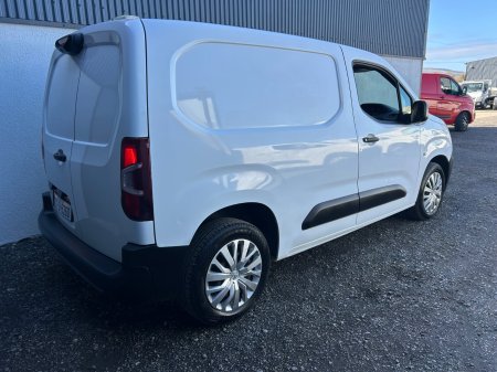 2020 Peugeot Partner - photo 4