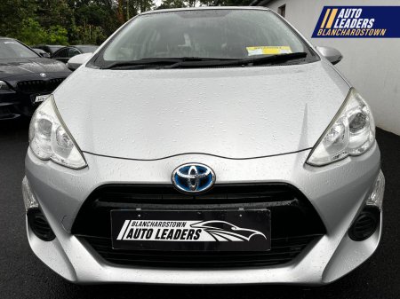 2015 Toyota Aqua - photo 11