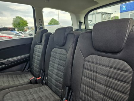 2016 Ford Galaxy - photo 15
