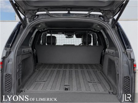2022 Land Rover Discovery - photo 13