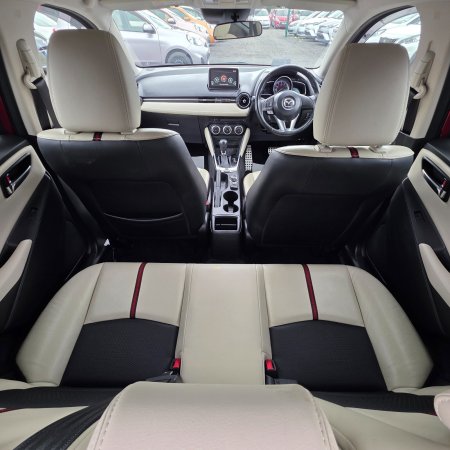 2016 Mazda Demio - photo 16