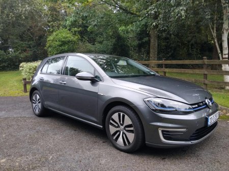2020 Volkswagen Golf e-GOLF