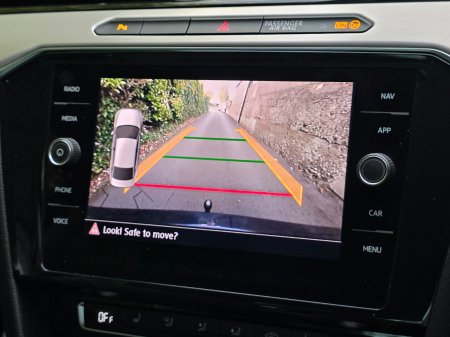 2020 Volkswagen Passat - photo 30