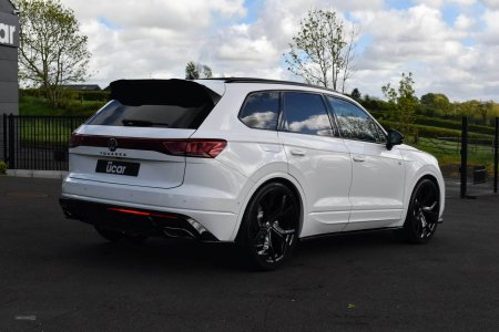 2024 Volkswagen Touareg - photo 5
