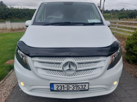 2023 Mercedes-Benz Vito - photo 2