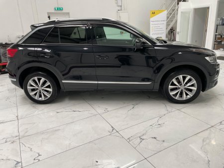2021 Volkswagen T-Roc - photo 3