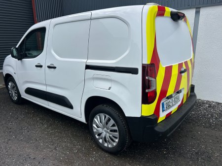 2020 Peugeot Partner - photo 5