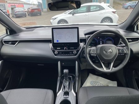 2024 Toyota Corolla Cross - photo 8