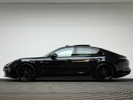 2025 Porsche Panamera - photo 4