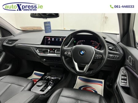2021 BMW 1-Series - photo 10
