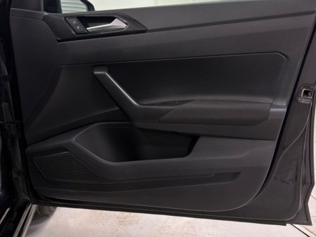 2025 Volkswagen Polo - photo 20
