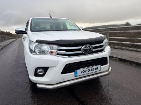 2020 Toyota Hilux - photo 7