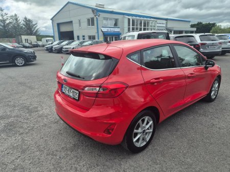 2017 Ford Fiesta - photo 4
