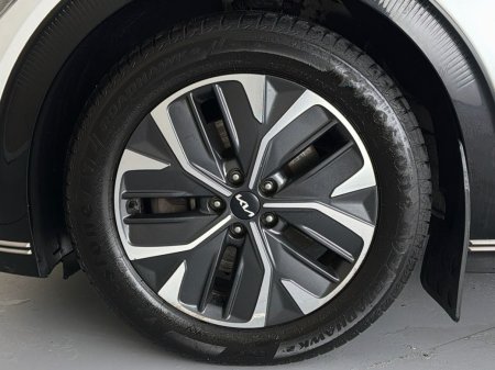 2022 Kia EV6 - photo 17