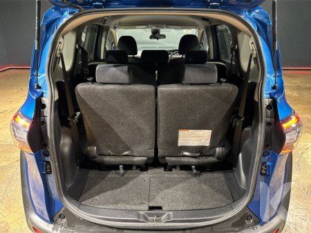 2017 Toyota Sienta - photo 13