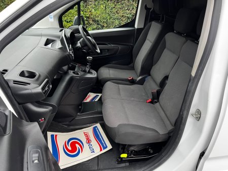 2022 Toyota Proace City - photo 12