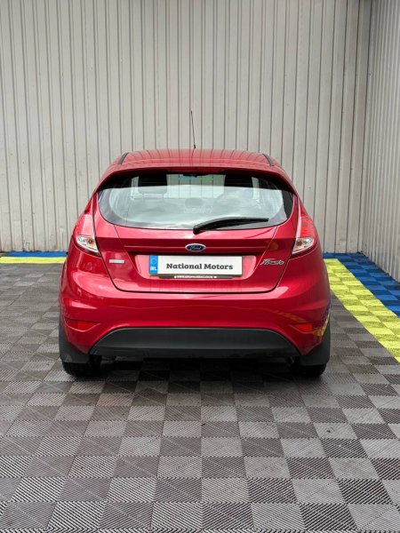 2015 Ford Fiesta - photo 4