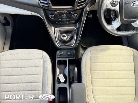 2020 Ford Transit Connect - photo 19