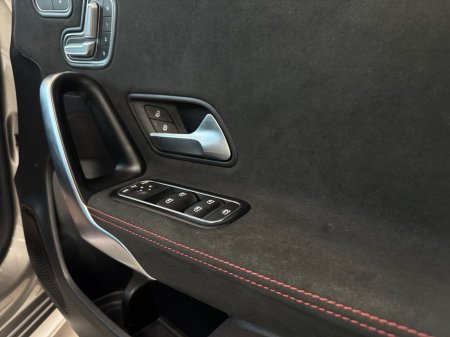 2021 Mercedes-Benz A-Class - photo 12