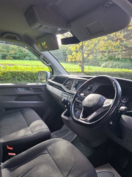 2021 Volkswagen Transporter - photo 8
