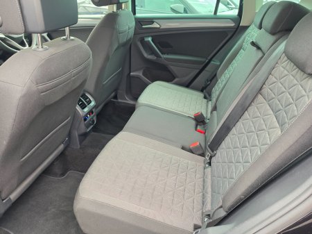 2023 Volkswagen Tiguan - photo 18
