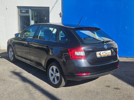 2014 Skoda Rapid - photo 2