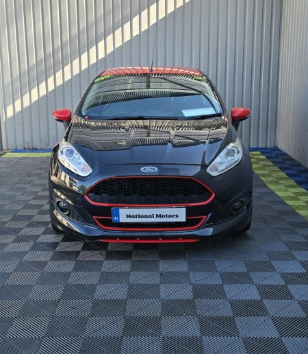 2015 Ford Fiesta - photo 6