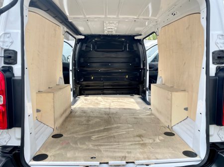 2024 Toyota Proace - photo 16