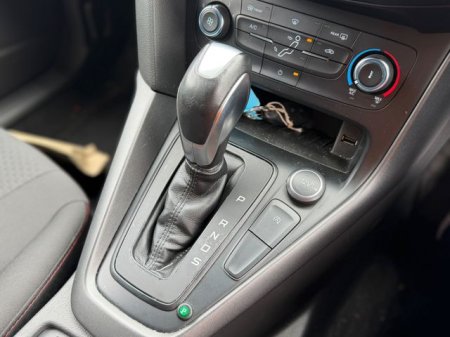 2017 Ford Focus - photo 11