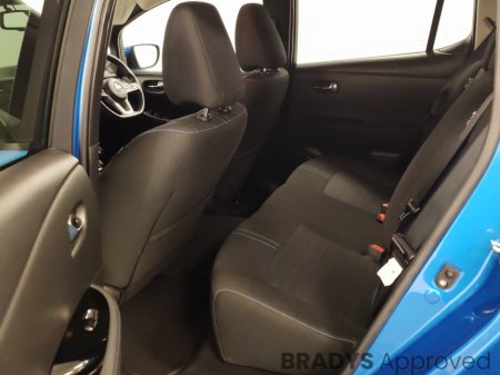 2022 Nissan Leaf - photo 10