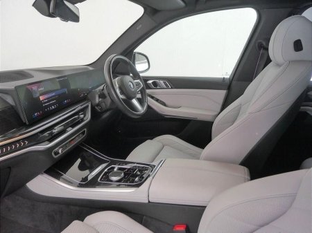 2023 BMW X5 - photo 7