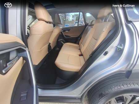 2023 Toyota RAV4 - photo 6